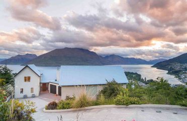 Harcourts Holiday Homes – Queenstown
Nyumbani