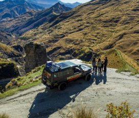 Nomad SafarisSkippers Canyon 4WD Adventure
