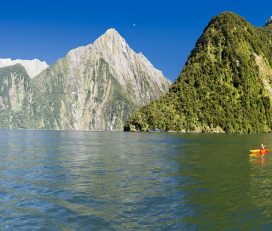 Southern Discoveries Ltd
Milford Sound Fly/Cruise & Kayak/Fly ex Queenstown