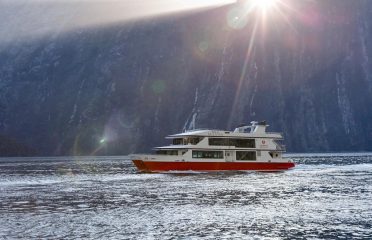Southern Discoveries
Milford Sound Scenic Cruise