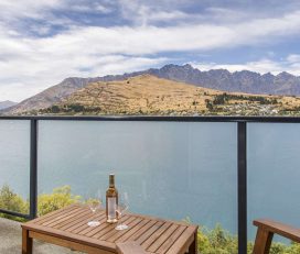 Harcourts Holiday Homes – Queenstown
Lakeside Queenstown