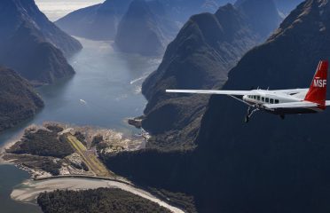 Real Journeys
Milford Sound – Fly, Scenic Cruise, Fly