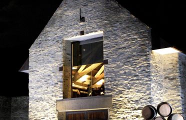 Queenstown Wine Trail
Private Twilight Food and Wine Experience