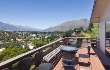 Coronet View
Apartments