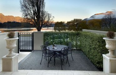 Staysouth.com
Esplanade Queenstown