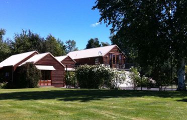 Manata Lodge
Luxury Serviced Apartments