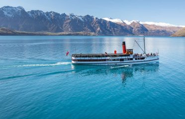 Real Journeys
TSS Earnslaw Steamship Lake Cruises