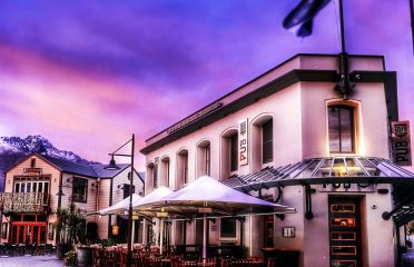 Pub on Wharf